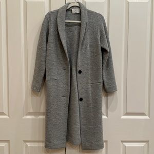 Aritzia Wilfred Dujardin Topcoat in Light Grey. Size XXS.
